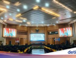 Kedepankan Future Education, UT Jakarta Cetak 3.064 Lulusan Penuh Prestasi