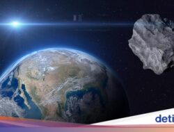 Apa yang Terjadi Pada Meteorit Sebesar Empat Gunung Everest Menghantam Bumi?