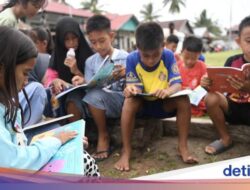 Perpustakaan Keliling Tingkatkan Minat Baca Anak Pulau Terluar Indonesia