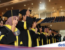 Terkenal Fleksibel, 75% Mahasiswa UT Sudah Bekerja Sebelumnya Lulus Kuliah