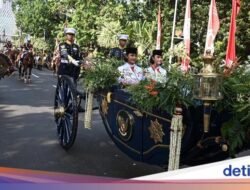 Filosofi Kereta Kencana Garuda Prabayaksa, Pembawa Bendera Pusaka Di HUT Di-80 RI