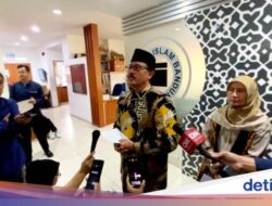 Rektor Unisba Sesalkan Gas Air Mata Kena Area Kampus-Minta Maaf Ke Mahasiswa
