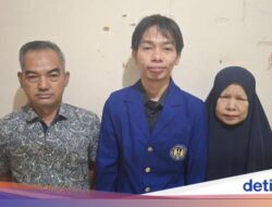 Perjuangan Betran, Anak Penjual Es Teh Di Sebab Itu Wisudawan Peraih IPK Tertinggi UNY
