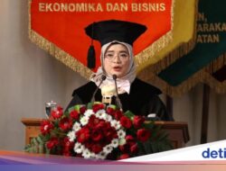Pada S1 Pernah Ber-IPK 2,97, Kini Bersama Sebab Itu Guru Besar UGM