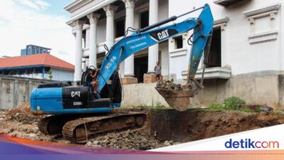 Perbaikan SMPN 182 Kalibata Dikebut Usai Insiden Pagar Roboh