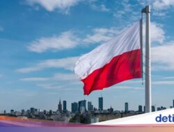 Polandia Bakal ‘Matikan’ HP Ke Sekolah, Untuk Fokus Belajar Siswa