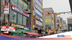 Tarawih Hingga Musala Kampus, Masjid Ramai