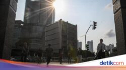 Cuaca Panas Terik, Suhu Di Daerah Ini Tembus 35 Derajat C