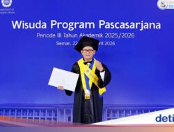 Di Usia 68 Tahun, Djoko Raih Gelar Master Metode Fisika Bersama UGM