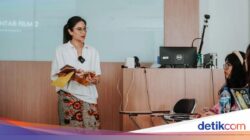 UI Benarkan Aktor Atau Aktris Dian Sastro Dari Sebab Itu Dosen Vokasi, Ini Statusnya!