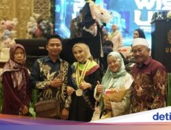 Fatimatuz Lulus S2 Unesa Didalam IPK 4, Ciptakan Pembaharuan Pembelajaran IPA Berbasis AR