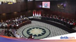 MK Minta MBG Dipisahkan Bersama Dana Pembelajaran, Pemohon: Utamakan Kesejajaran Guru